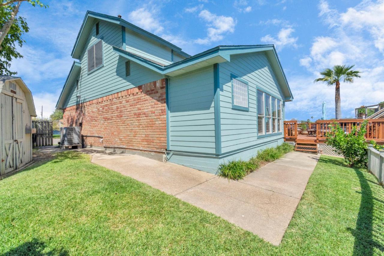 Beauty On The Water! Lake House Near The Beaches! Galveston Exteriér fotografie