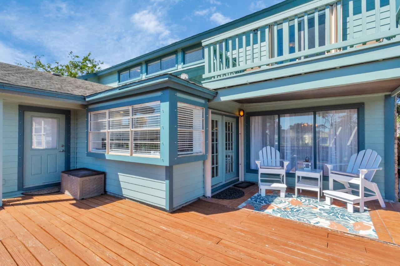 Beauty On The Water! Lake House Near The Beaches! Galveston Exteriér fotografie