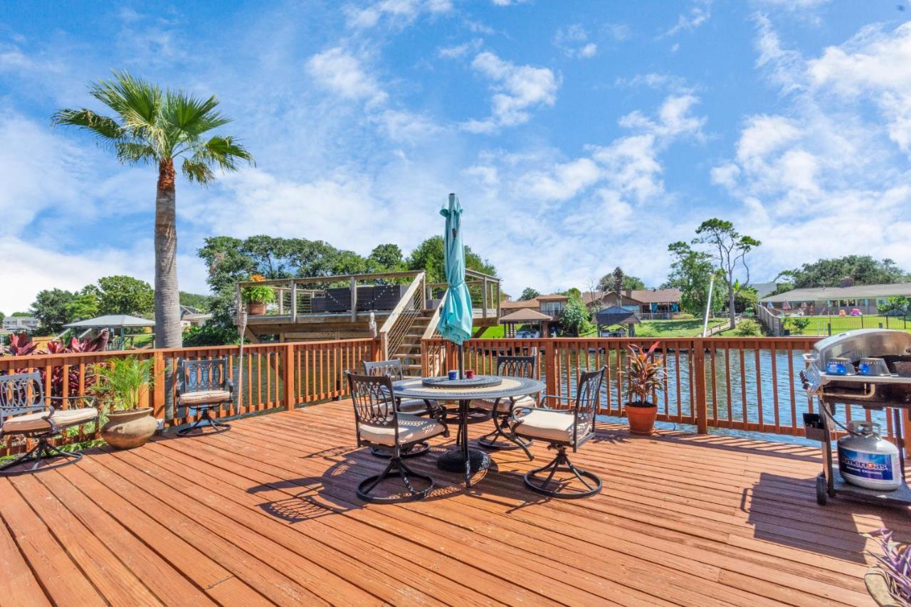 Beauty On The Water! Lake House Near The Beaches! Galveston Exteriér fotografie